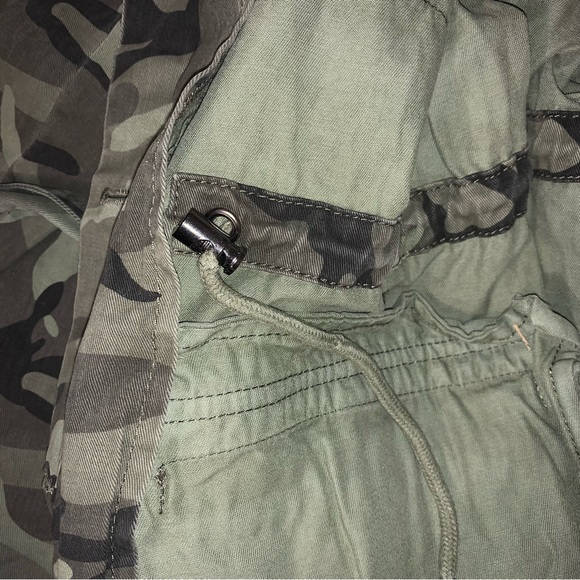 NWT Camo Utility Jacket - Picture 9 of 9